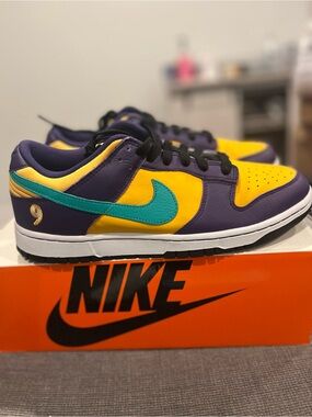 Nike Dunk Low Lisa Leslie Women’s Size 10.5/Men’s Size 9